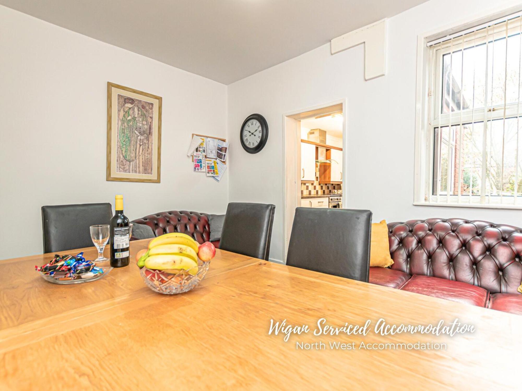 Wigan Serviced Accommodation Eksteriør billede